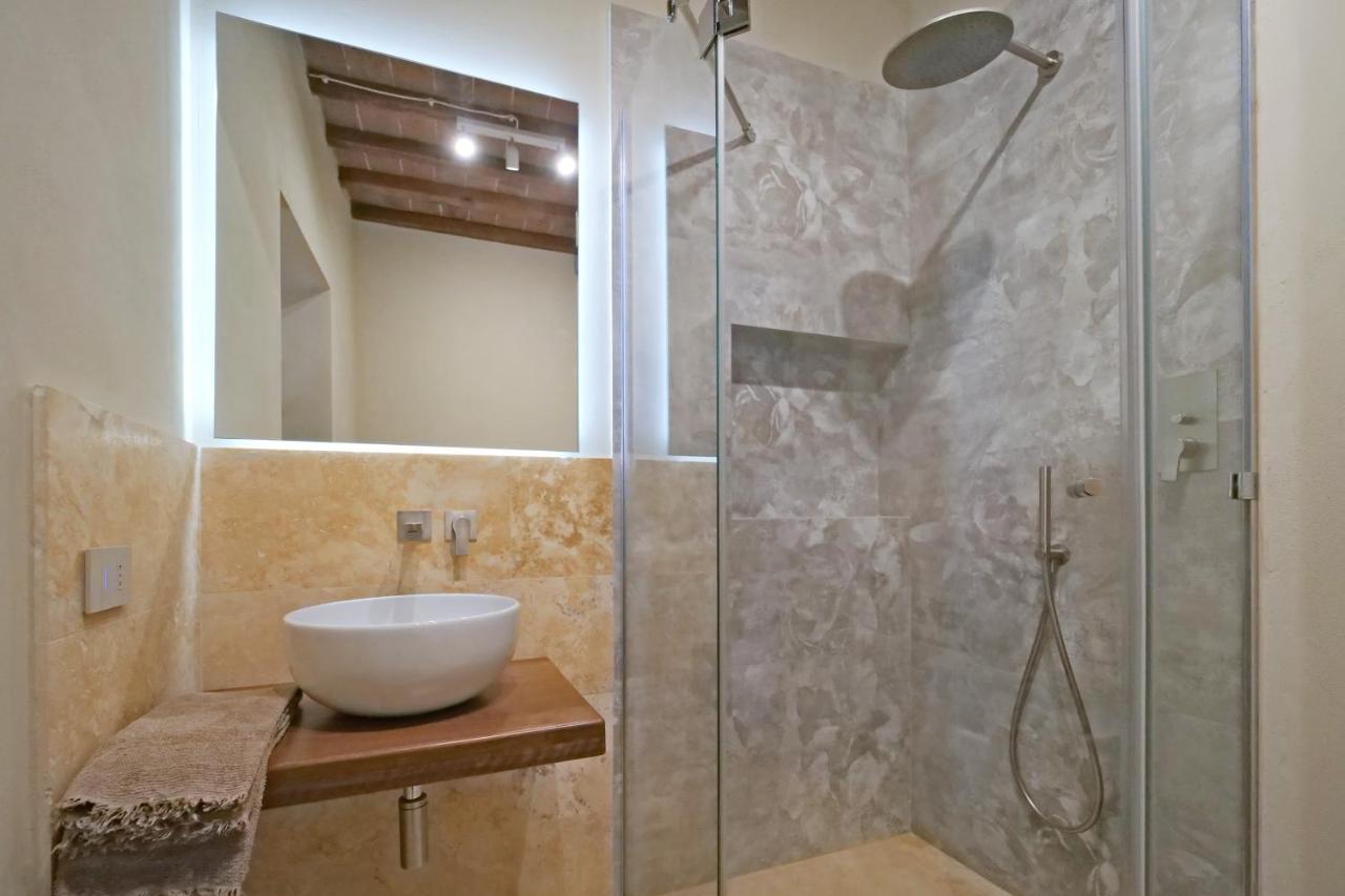 Deluxe Double Room,1469754884:JPEG